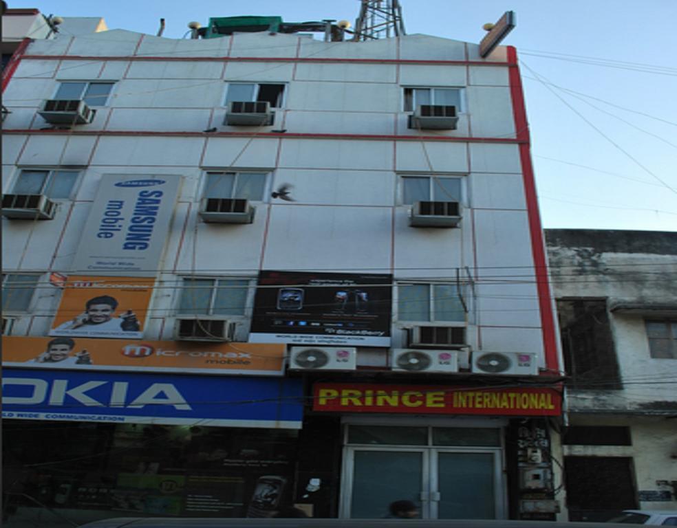Hotel Prince International Nuova Delhi Esterno foto